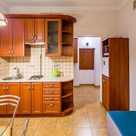 High Castle Apartment Lviv Exterior photo